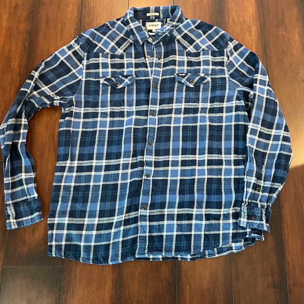 Men’s Wrangler Shirt